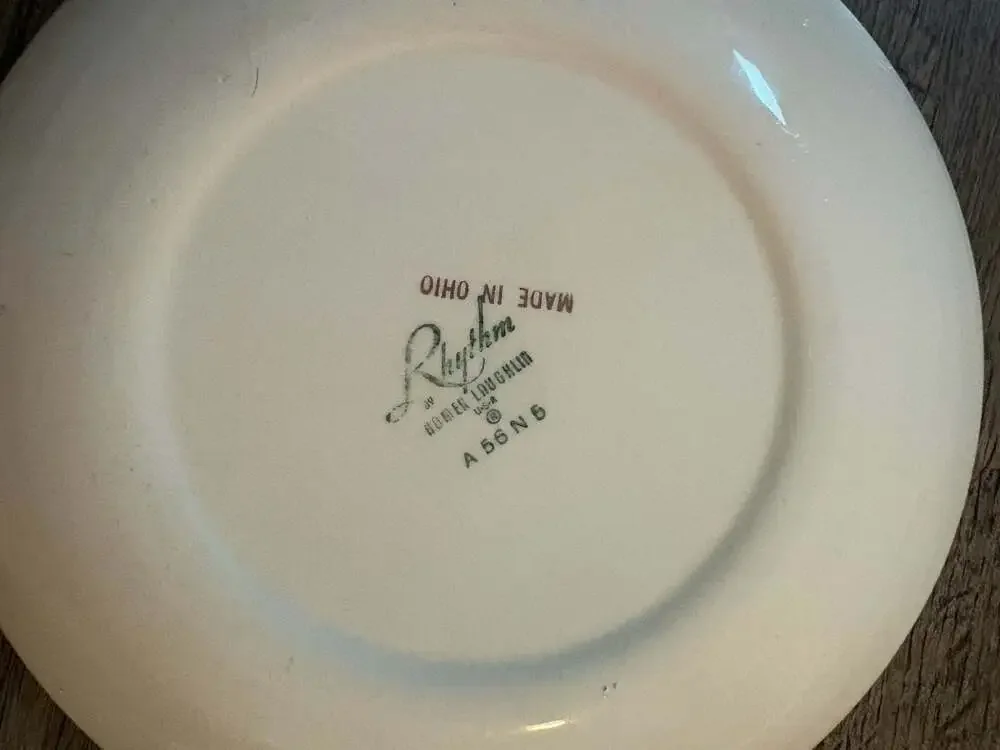 Vintage Homer Laughlin Rhythm Ohio Souvenir Collector Plate with Gold Trim